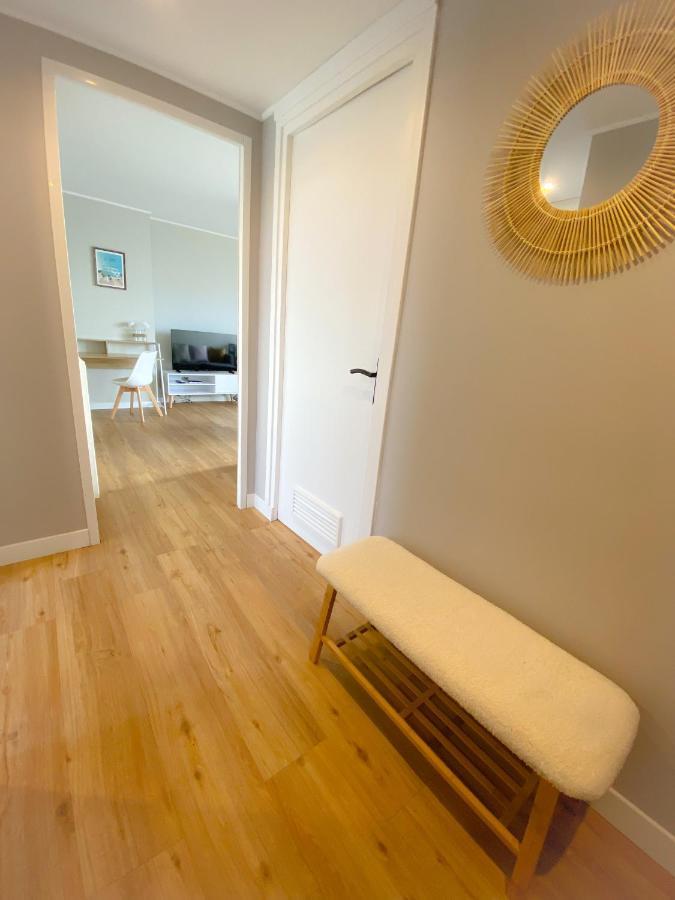 Ferienwohnung Le Jean De Fiennes Calais Exterior foto