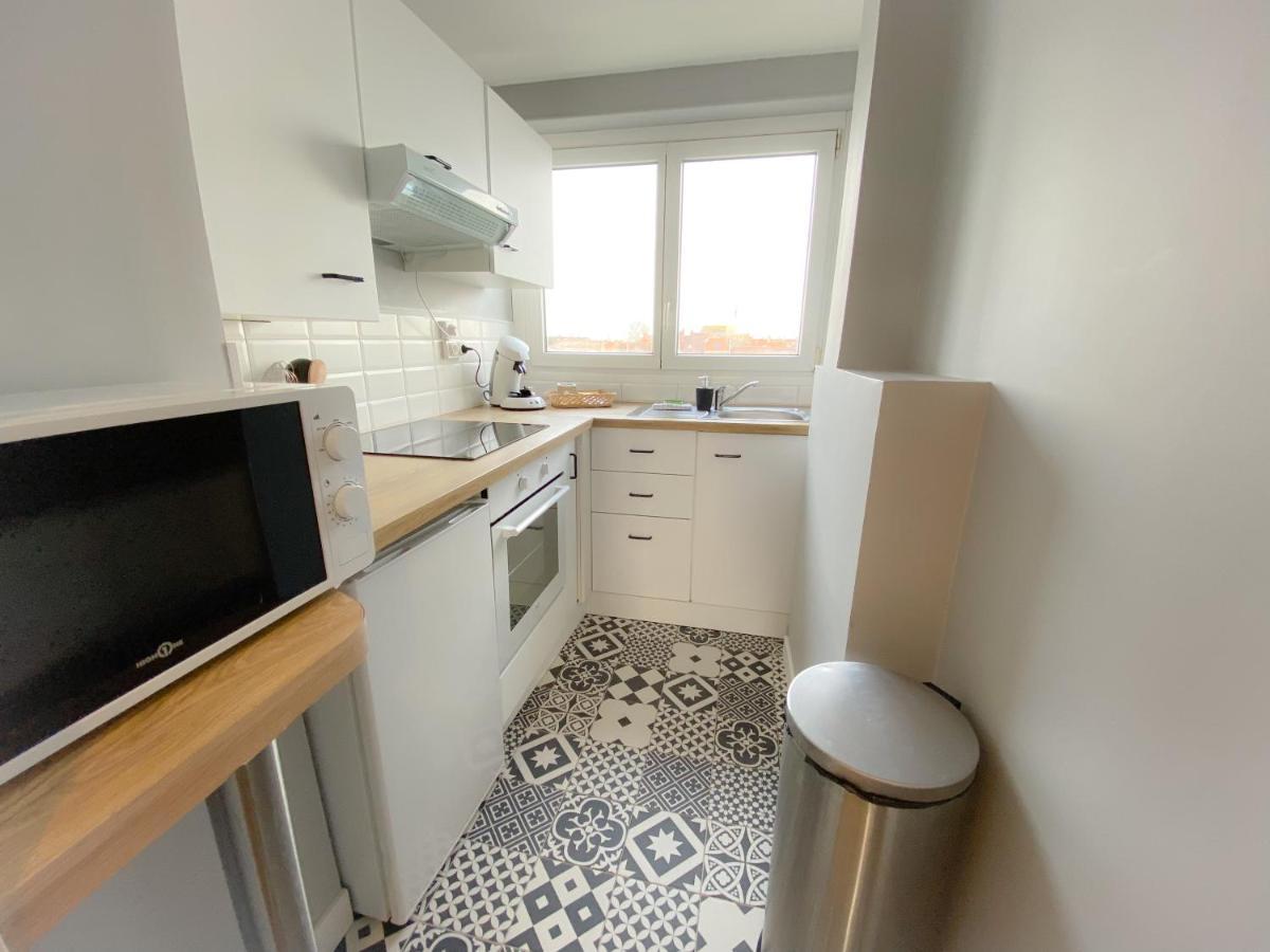 Ferienwohnung Le Jean De Fiennes Calais Exterior foto